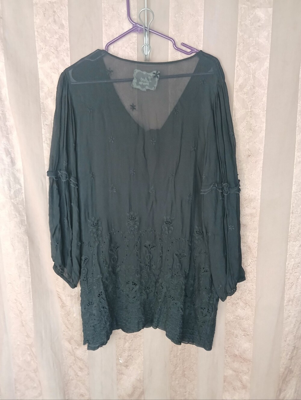 💎 LOVE Johnny Was Women's Top Black Eyelet Embroidered Peasant Tunic 0478 - Picture 2 of 12